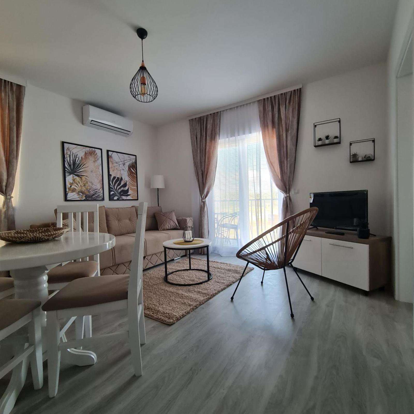 Apartment Silver Lux Srebrno Jezero